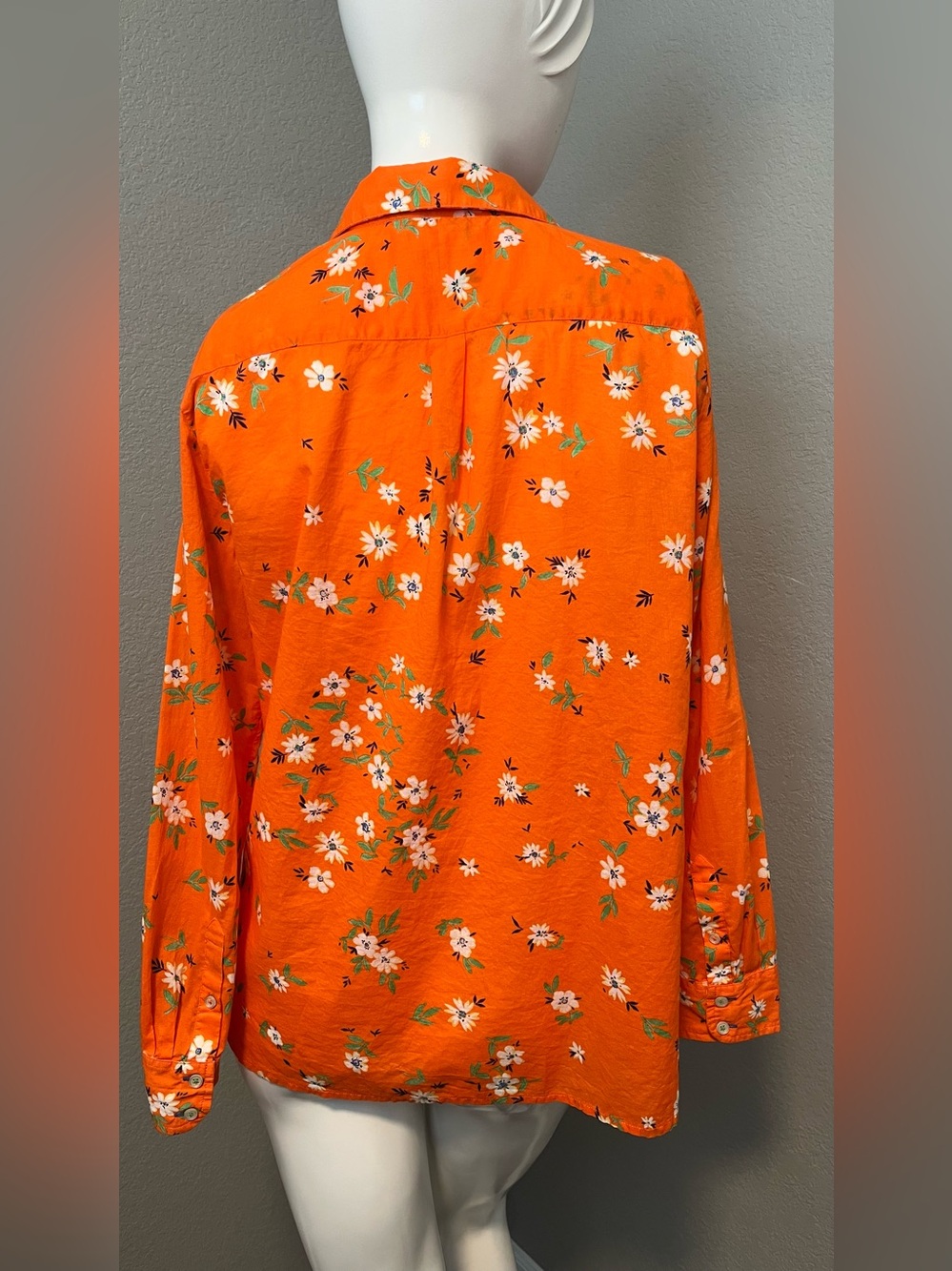 TALBOTS Women’s Cotton Orange Floral Lively Ditsy BD LS Top Shirt Size M - Picture 9 of 16